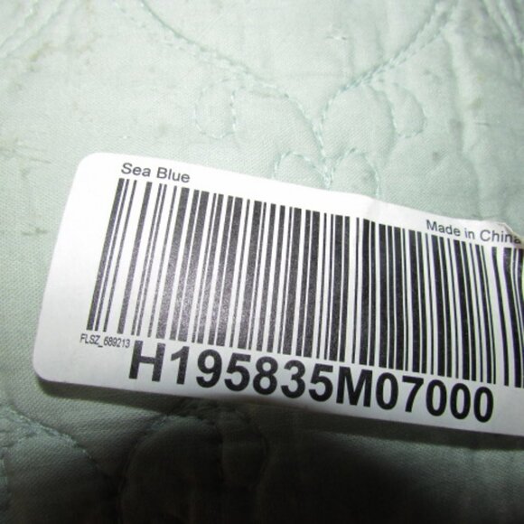 BRAND NEW NORTHERN NIGHTS COVERLET & SHAM SET - Picture 4 of 5